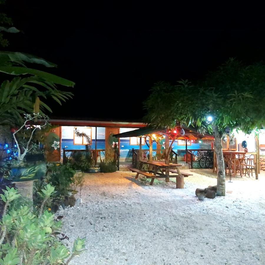 Moorea Vaiare Lodge Eksteriør bilde